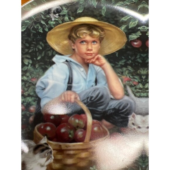 Sandra Kuck Collector Plate, Under The Apple Tree  Reco 1988 Collection - Picture 2 of 3